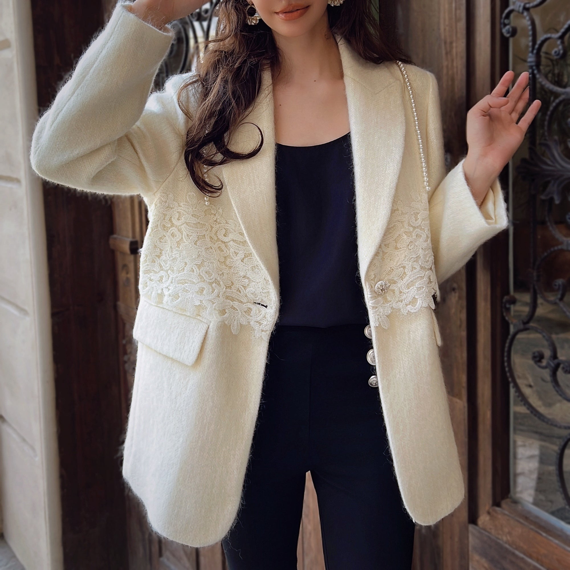 Ivory Tweed Lace-Trim Blazer - Dabuwawa