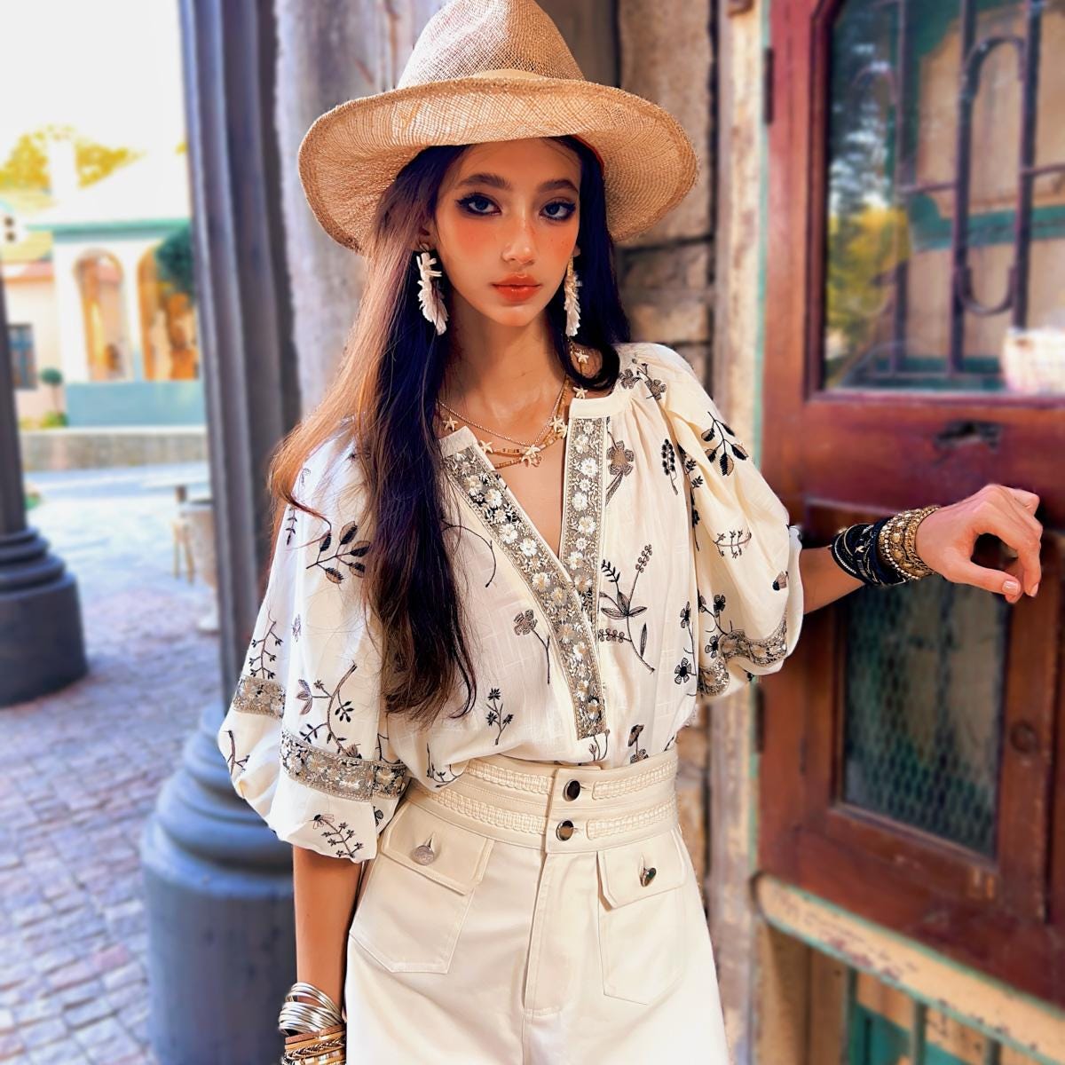 Vintage-Inspired Floral Embroidered Linen-Blend Boho Blouse with Balloon Sleeves