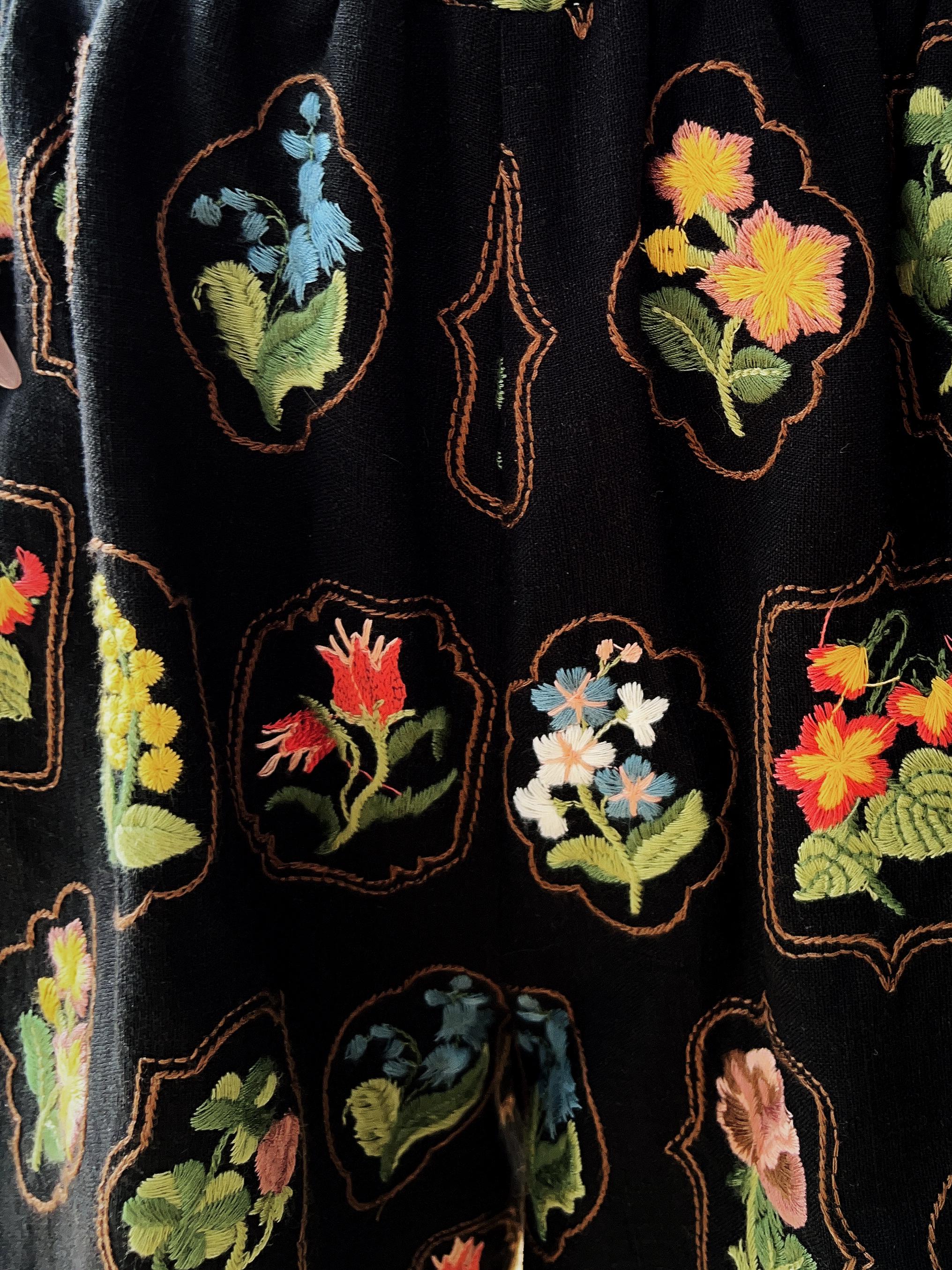 Floral Linen-Blend Boho Shorts, Elastic Waist Summer Shorts with Colorful Flower Print