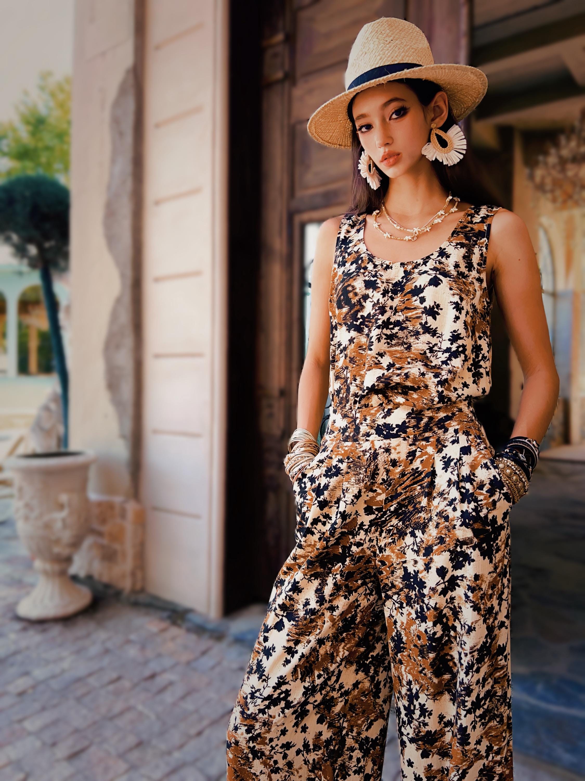 Linen-Blend Boho Floral tank top, in Earth Tones – Effortless Summer Style
