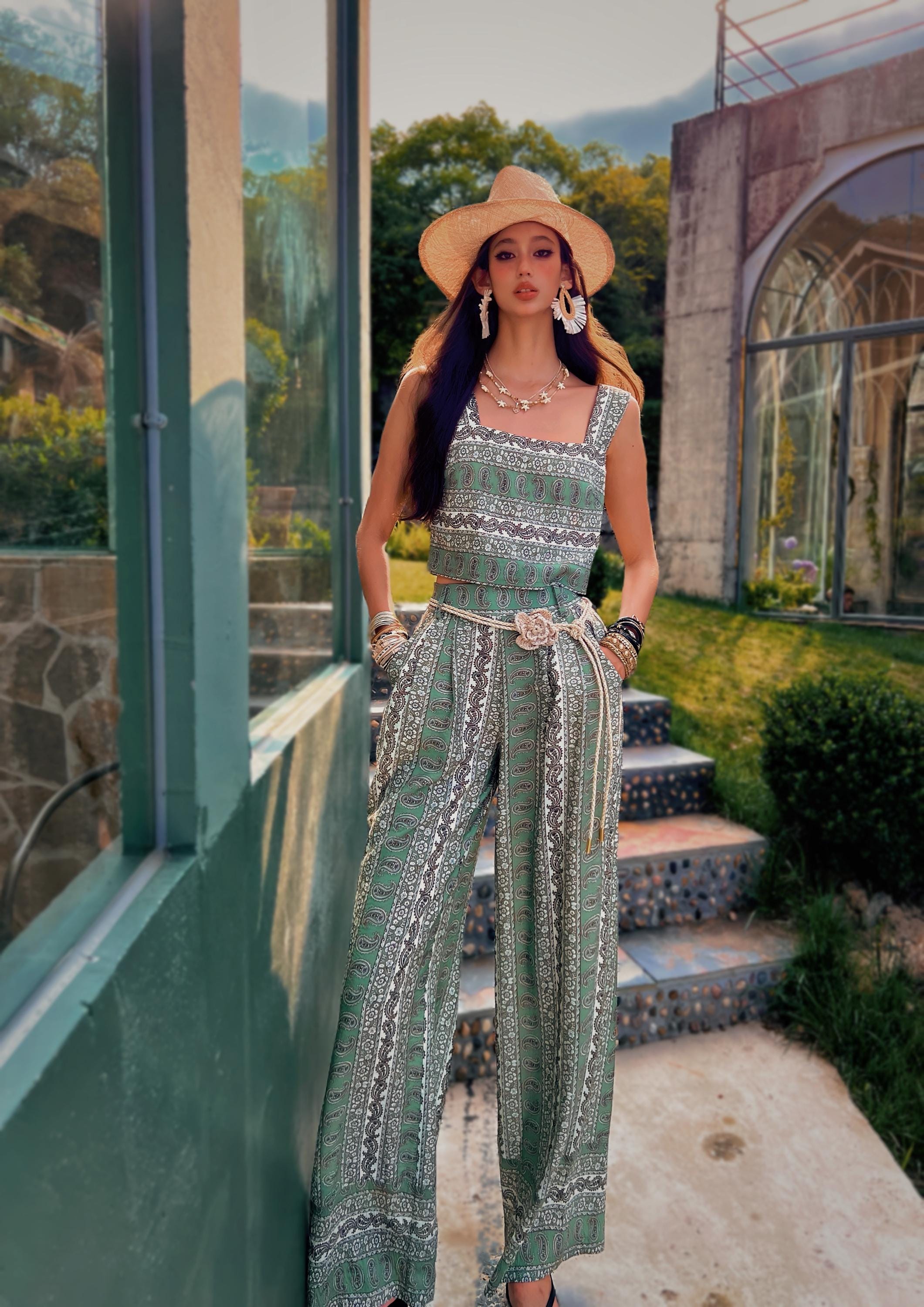 Linen-Blend Boho Paisley Crop Top in Olive Green – Summer Essential